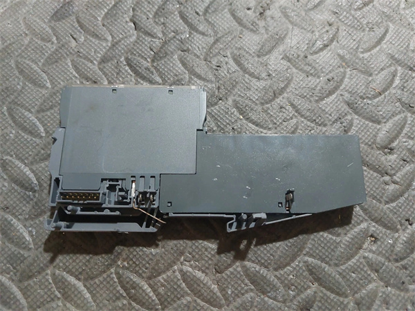 Mitsubishi ST1X4-DE1
