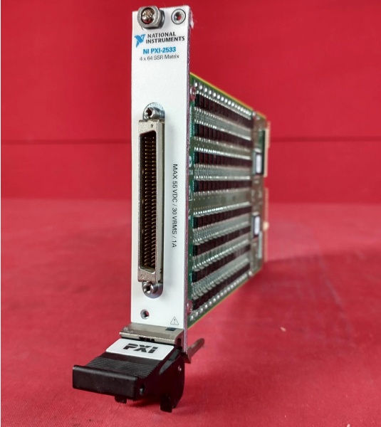 NI PXI-2533