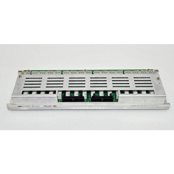 ABB HIEE300661R1 UPC090AE