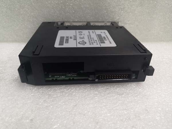 GE IC693MDL940