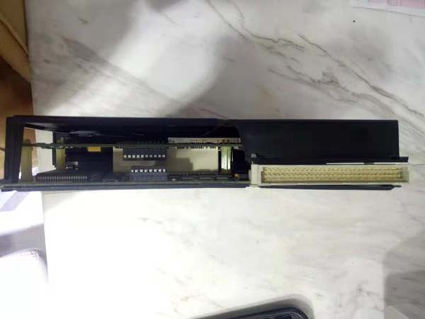 IC697CPX772 (8)