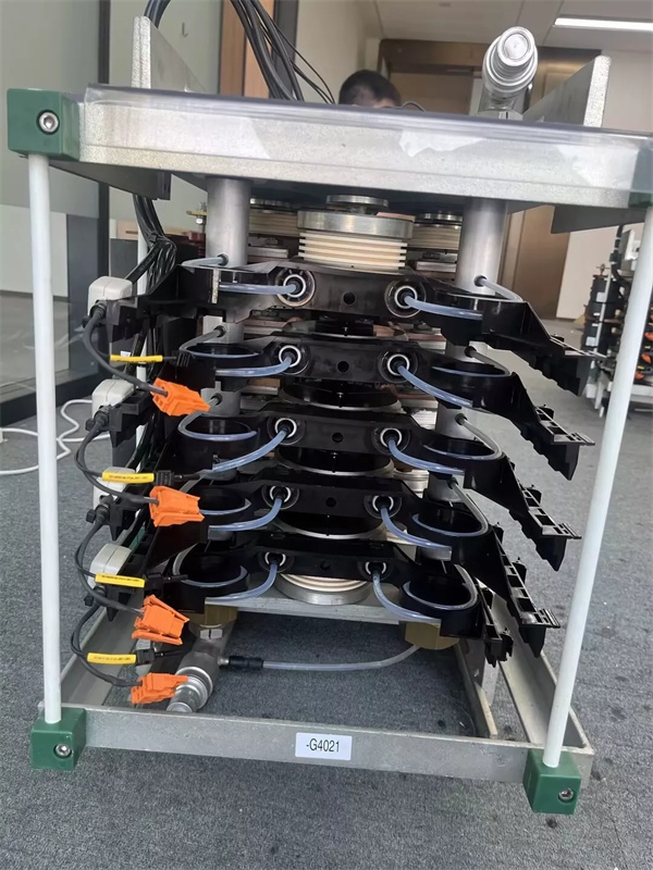 ABB S-073N ALU 3BHB009884R5211