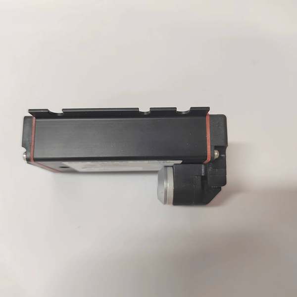 Emerson EPRO PR9268/301-000 | Electrodynamic Velocity Sensor - Image 2